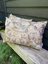 Waverly Taupe Linen cushion